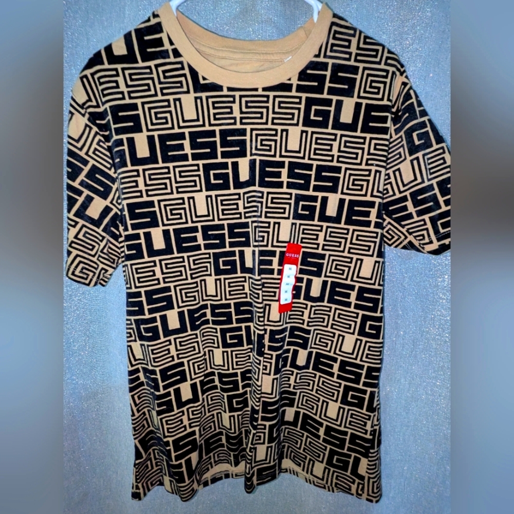 Men's GUESS Shirt 🖤